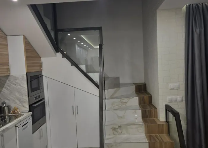 דירה Diljanka 4 *